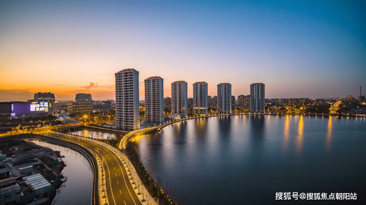 兰香湖壹号(兰香湖壹号)首页网站丨2024年最新价格户型配套(图8) 兰香湖壹号(兰香湖壹号)首页网站丨2024年最新价格户型配套(图8)