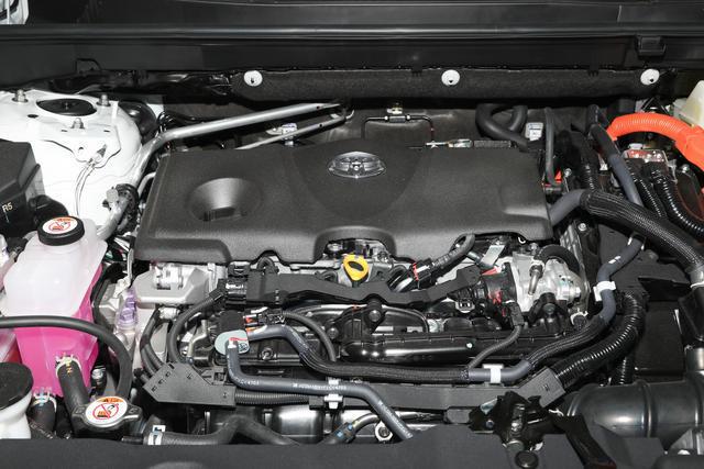 丰田RAV4荣放2024款销量火爆的背后是实打实的实力(图5)