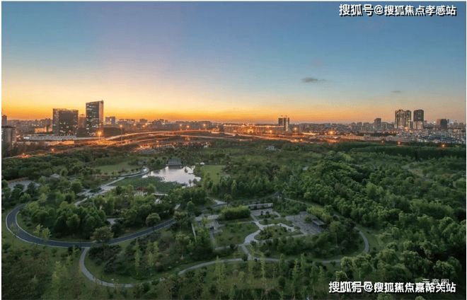 ®中企·云启春申 中企·云启春申官方售楼处发布:跃入理想生活(图5) ®中企·云启春申 中企·云启春申官方售楼处发布:跃入理想生活(图5)